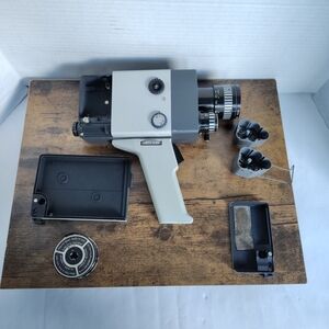 Agfa Movexoom 8mm Movie Camera Schneider Kreuznach 9-30mm Lens Vintage
